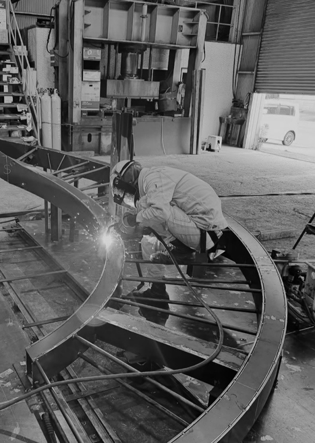 Ironsmith ＝ 鉄職人　鐵職人　鍛冶職人